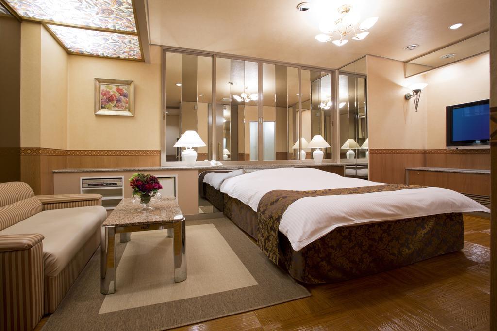 Hotel Casablanca (Adults Only) Osaka Bagian luar foto