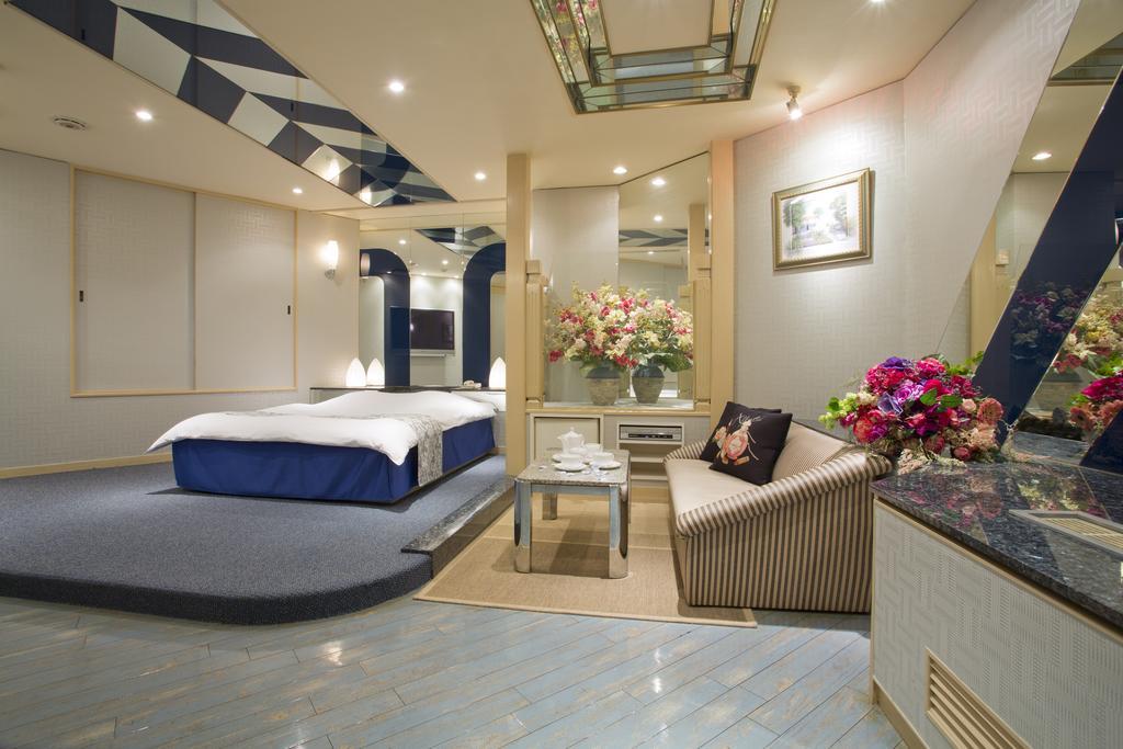 Hotel Casablanca (Adults Only) Osaka Bagian luar foto