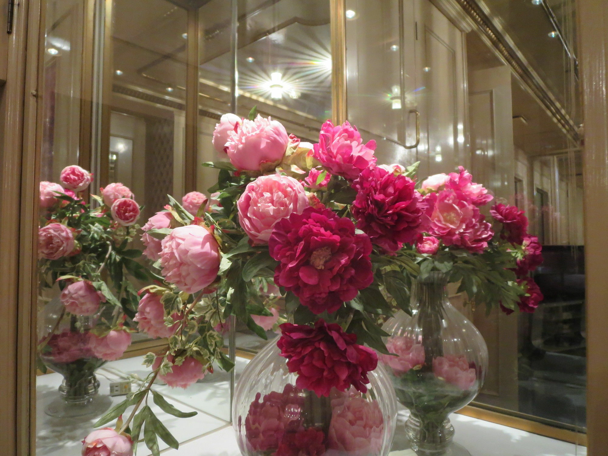 Hotel Casablanca (Adults Only) Osaka Bagian luar foto
